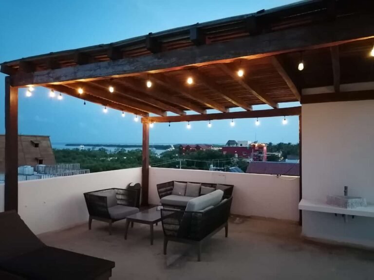 hotel holbox